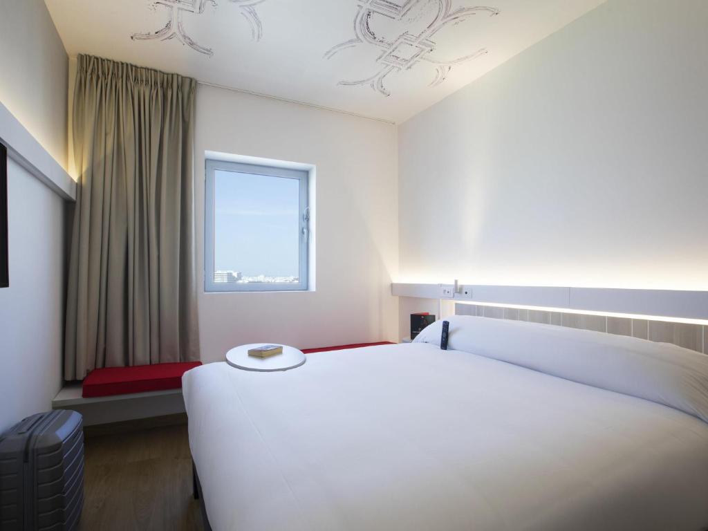 Ibis Abdelmoumen Casa Centre - Habitación Doble Ágora By Ibis