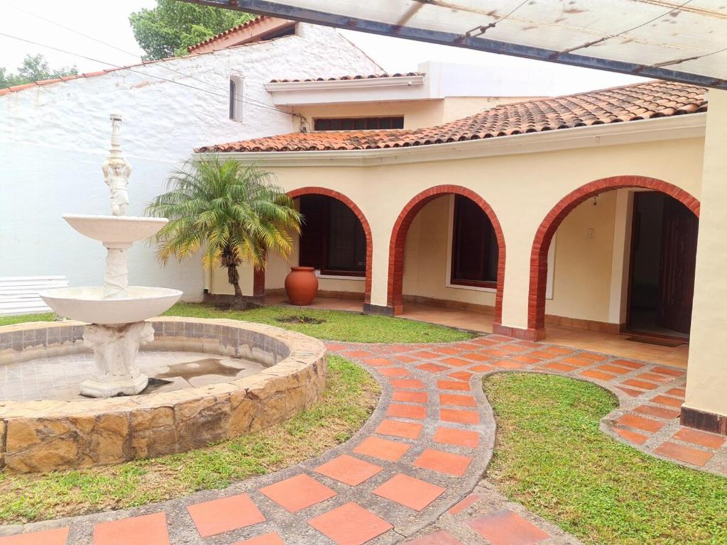 Budova, kde se prázdninový dům nachází