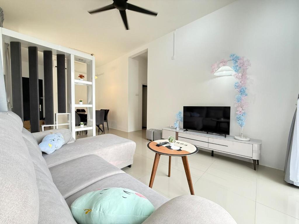 Μια τηλεόραση ή/και κέντρο ψυχαγωγίας στο The Cove Ipoh 6 pax