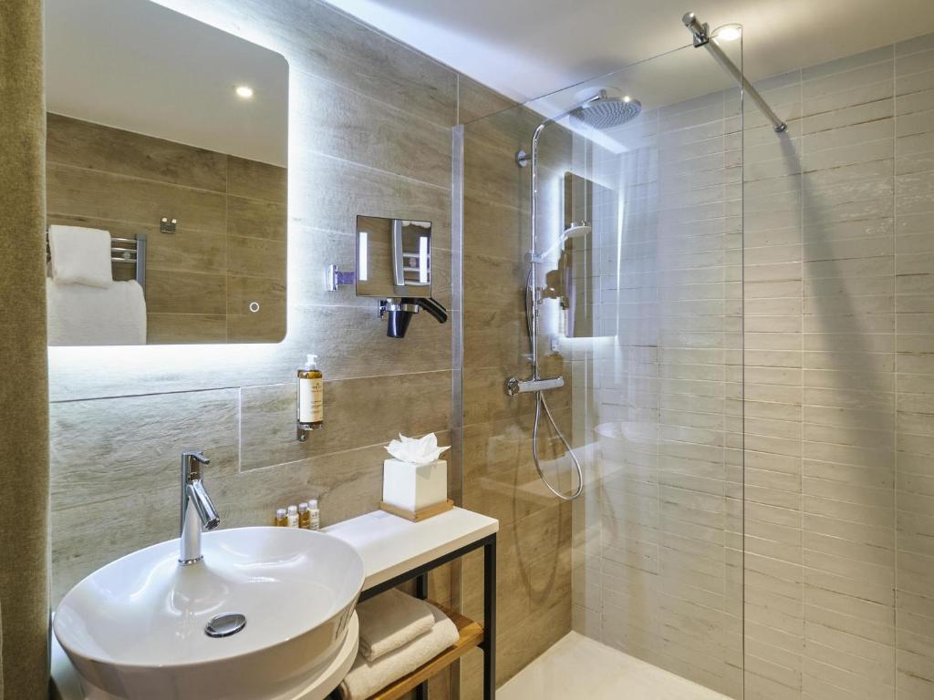 
Junior Suite with One Double Bed and Sofa Bed
