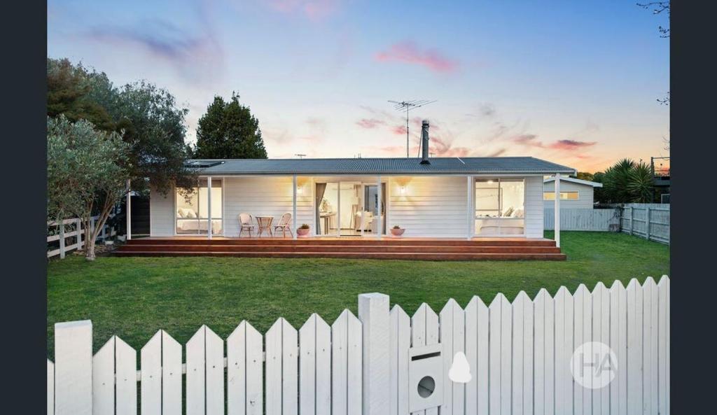 Gallery image of Beachside at the Bay in Coronet Bay