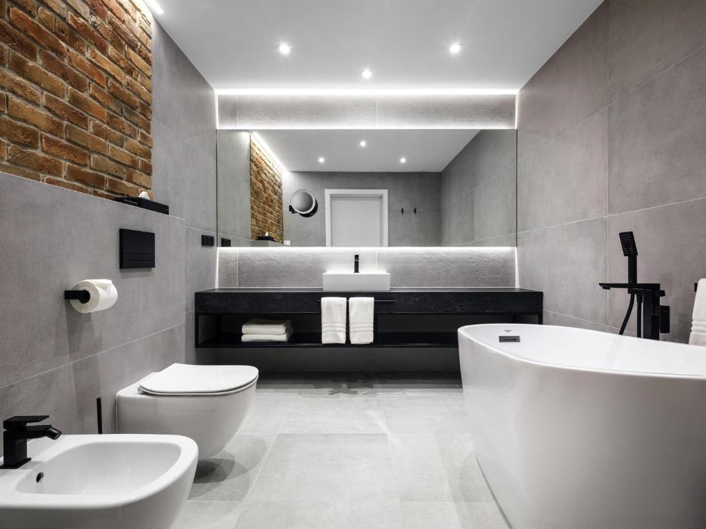 
Superior King Suite with Sofa
