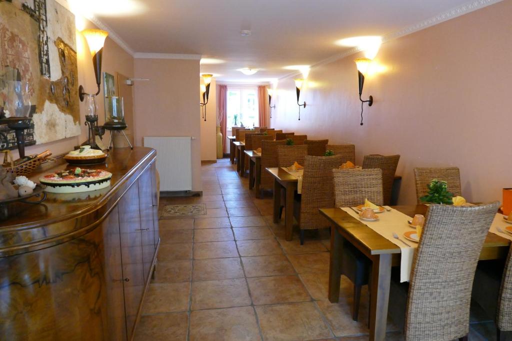 Kuchyň nebo kuchyňský kout v ubytování Hotel La Principessa
