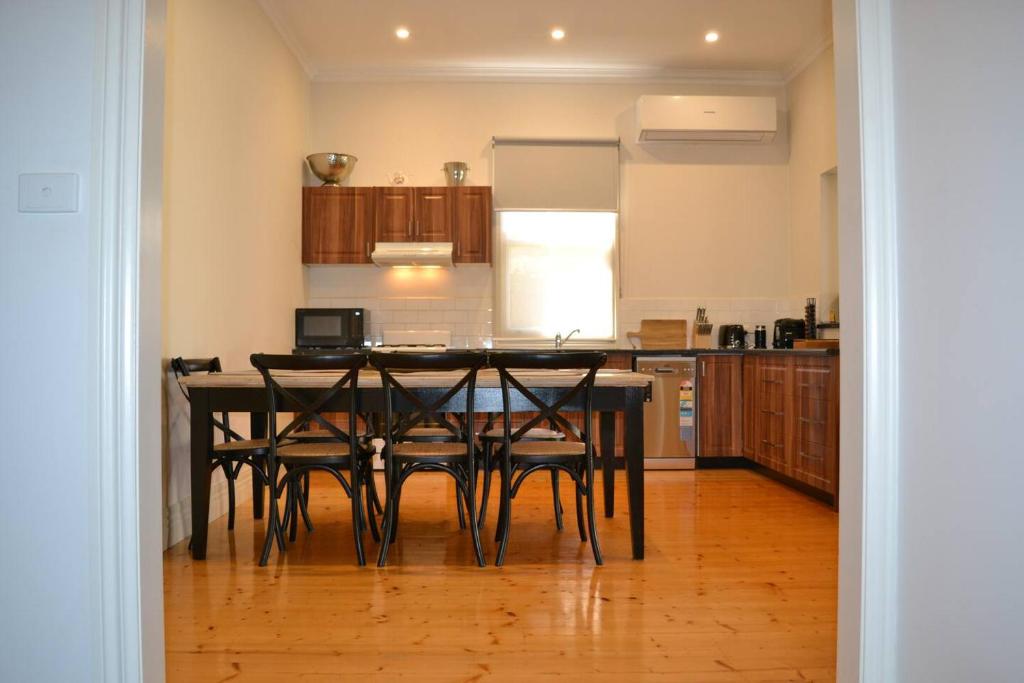 Kuchyň nebo kuchyňský kout v ubytování Maison D'aurum