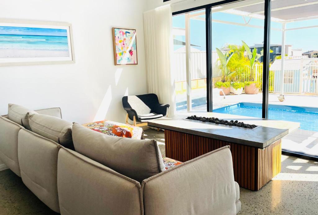 Kolam renang di atau dekat dengan Haven 24