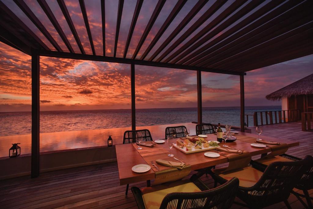 OZEN LIFE MAADHOO - Luxury All Inclusive with Free Transfers - View 13