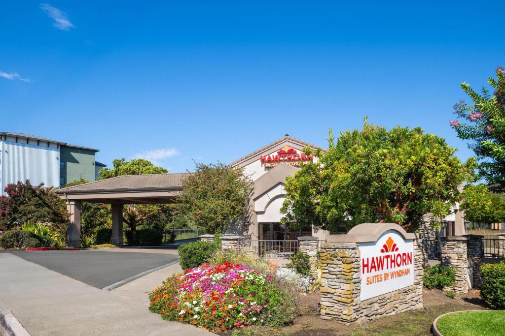 a sign in front of a hamlin inn at Hawthorn Suites by Wyndham Napa Valley in Napa