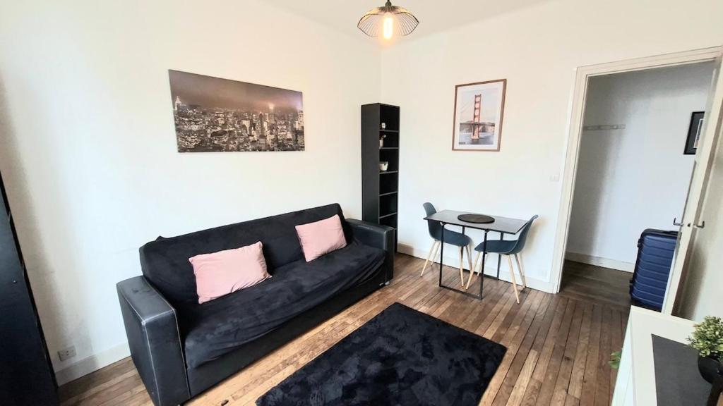 Cozy apartment, close to Gare du Mans