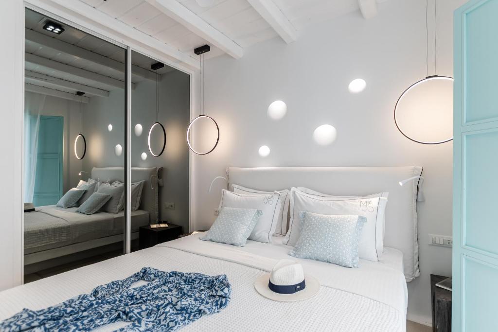 Majo Suites Hotel - 17