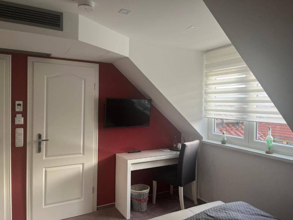 Gasthaus Hecker Hof - Double Room With Private Bathroom