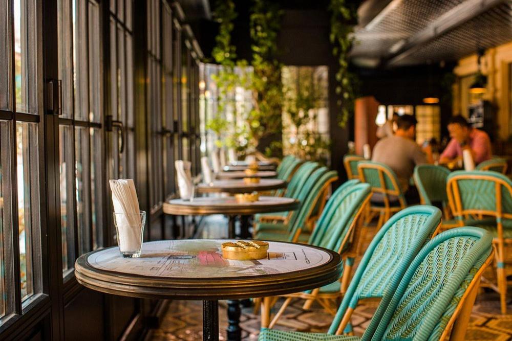 Posezení v ubytování Capital City Hotel