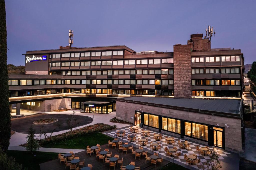 Budova, kde se hotel nachází