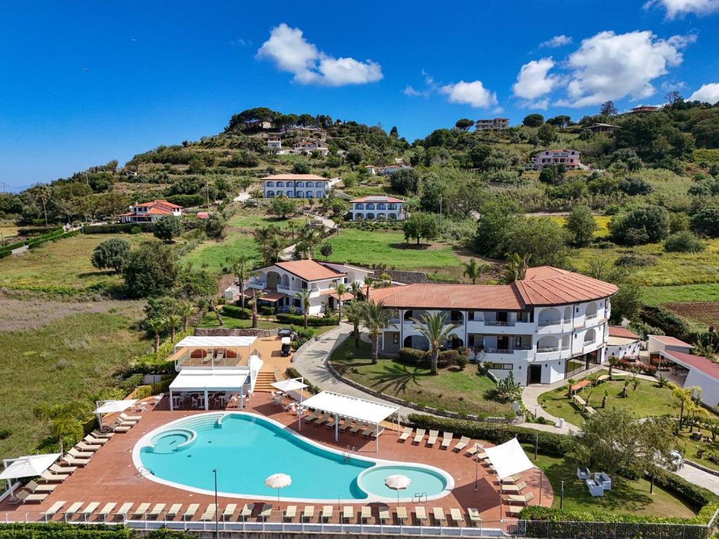 Γενική θέα στο βουνό ή θέα στο βουνό από  αυτό το θέρετρο