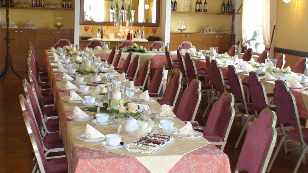 Ristorante o altro punto ristoro di In Piazza