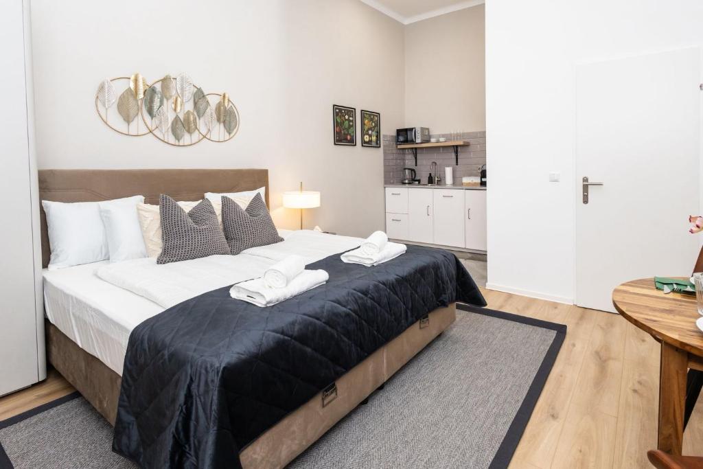Designer new Apartment near centre