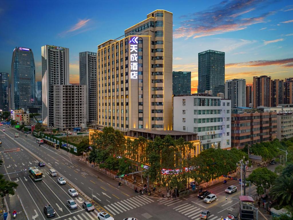 Galeriebild der Unterkunft Tiancheng Hotel Liangjiahe Metro Station Branch in Kunming
