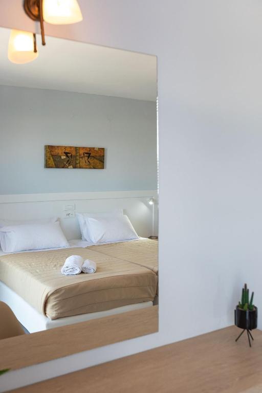 Armonia Hotel by Zante Plaza - 1