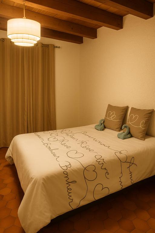 Postel nebo postele na pokoji v ubytování Duleing House