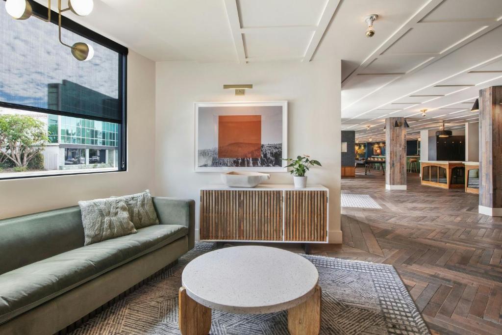 Φωτογραφία από το άλμπουμ του FOUND Hotel, Santa Monica, Series by Marriott στο Λος Άντζελες