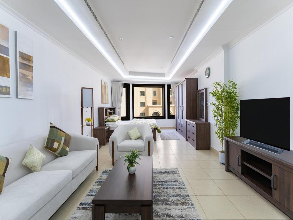 Gallery image of Furnished Studio In The Pearl - FGR2 in Doha