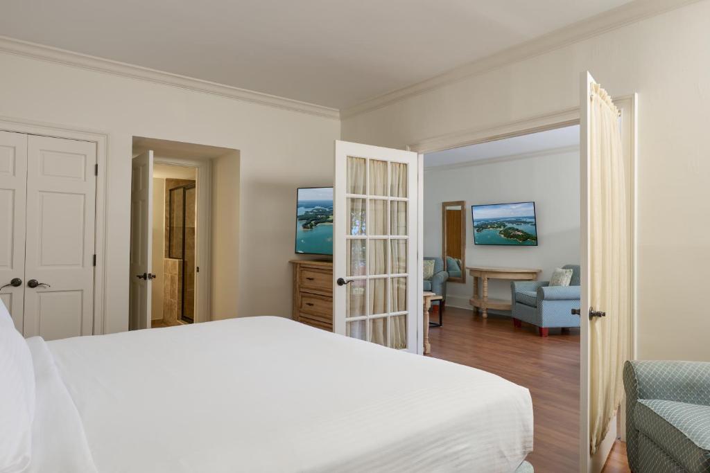 Lanier Islands Legacy Lodge - 