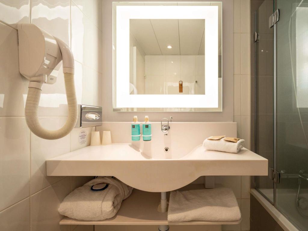 
Executive Room with Double Bed
