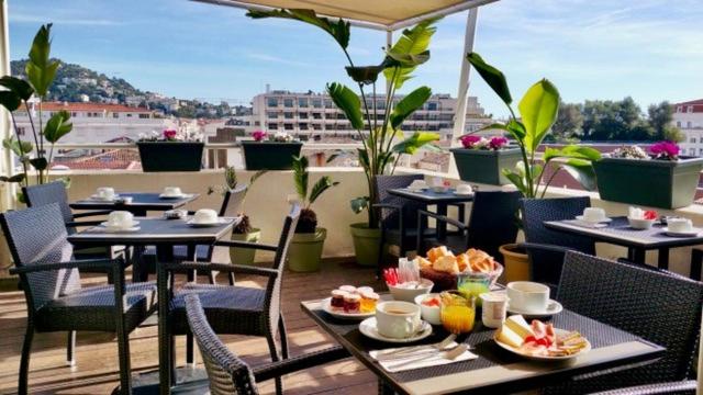 Hôtel Cannes Centre Univers