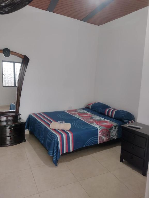 Postel nebo postele na pokoji v ubytování Hospedaje Lulú - licores 24