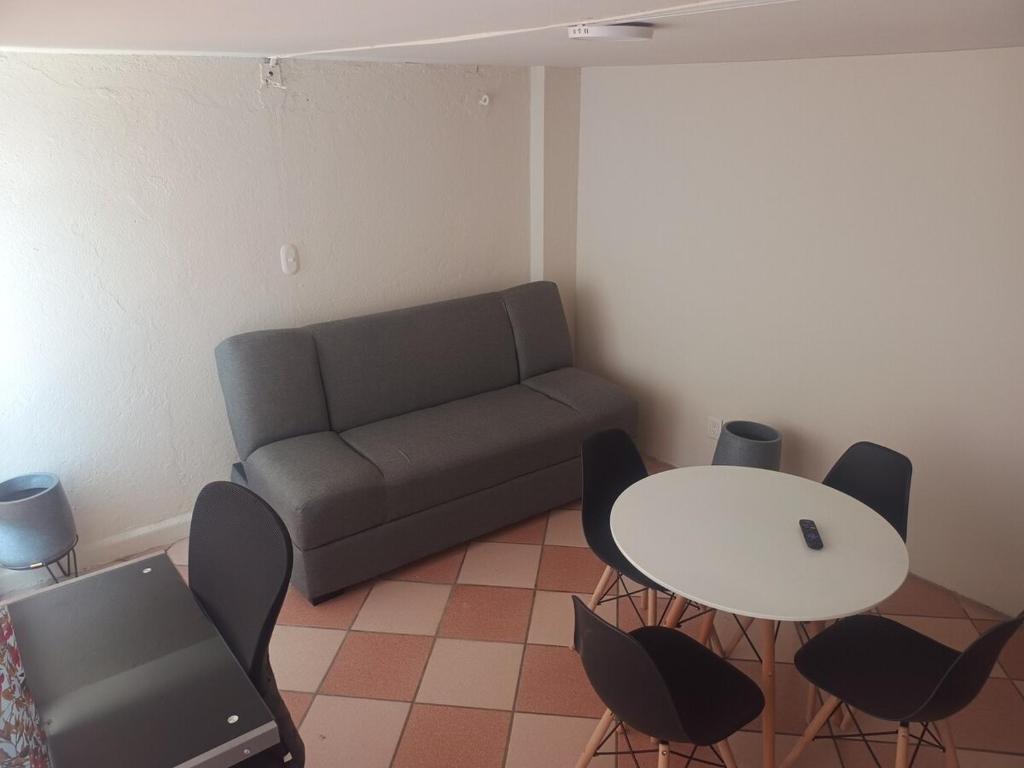 Χώρος καθιστικού στο Sanem 301