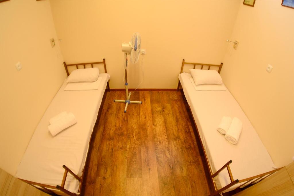 Postel nebo postele na pokoji v ubytování Your Hostel