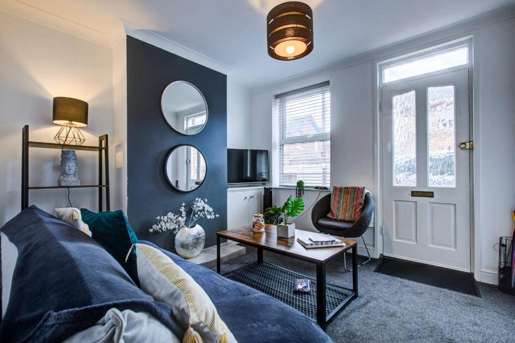 Istumisnurk majutusasutuses Colchester CntrCosyOfficePatioTrainParkPet