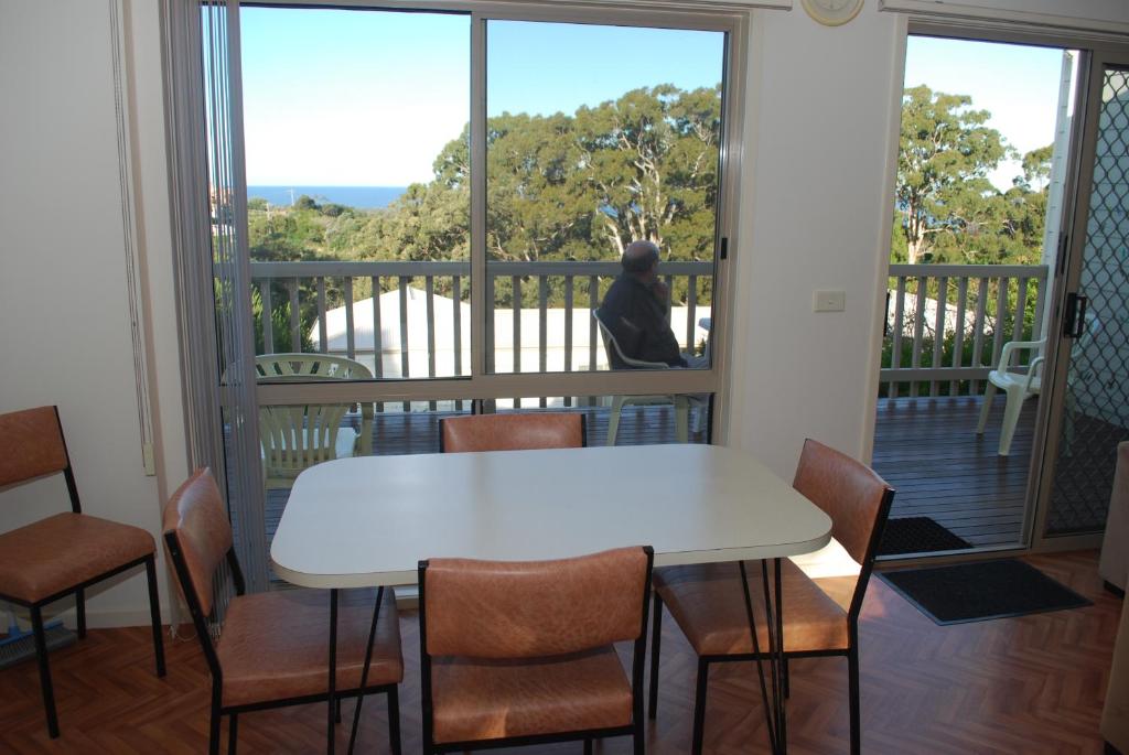 Balkón nebo terasa v ubytování Lookout Holiday Units