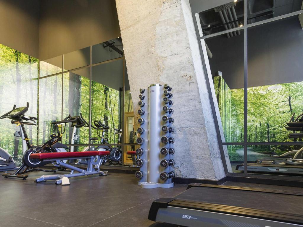 Fitness centrum a/nebo fitness zařízení v ubytování Novotel Sevilla