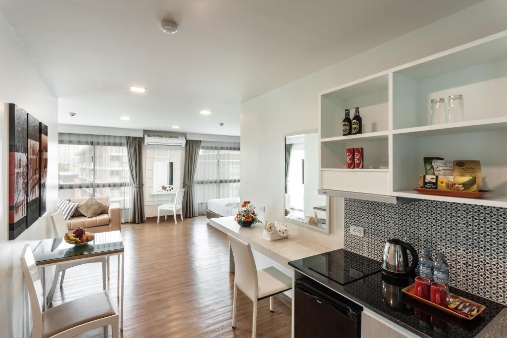 Cmor by Recall Hotels SHA Extra Plus - One-Bedroom Suite