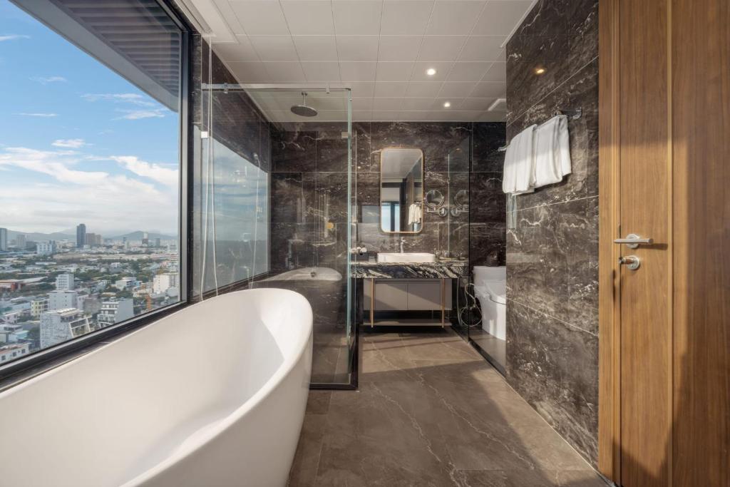 Suite Junior Nhìn Ra Biển - Bao Gồm Trà Chiều