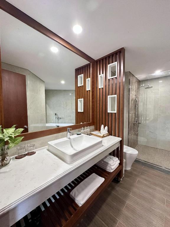 Phòng Deluxe Giường Đôi/2 Giường Đơn Nhìn Ra Biển