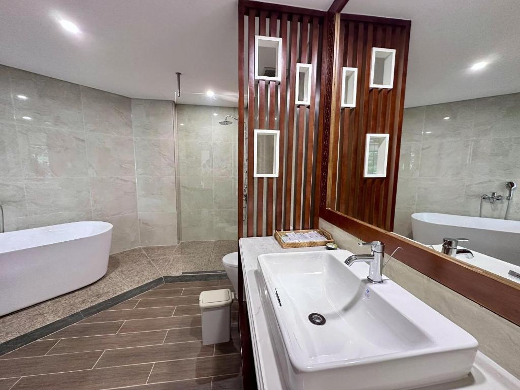 Phòng Deluxe Giường Đôi/2 Giường Đơn Nhìn Ra Biển