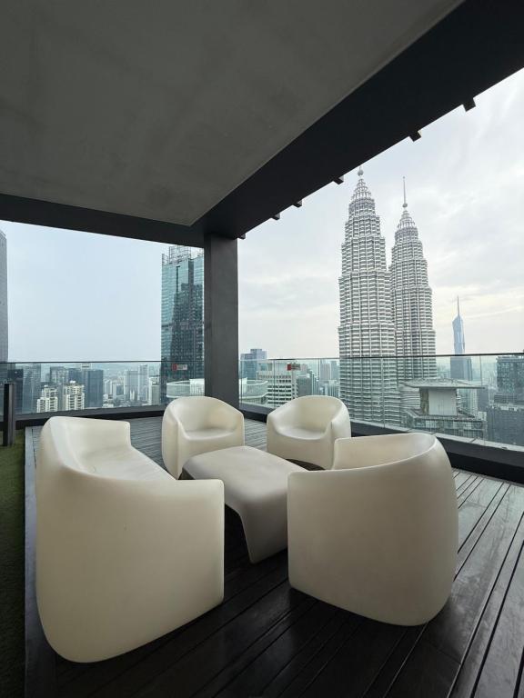 Un lugar para sentarse en Star Residance KLCC by Nexus