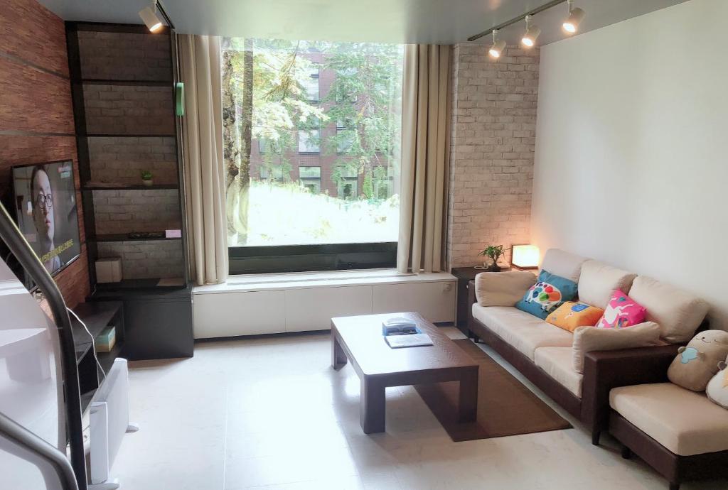 Χώρος καθιστικού στο 星野度假村Village Alpha Tomamu复式公寓套房