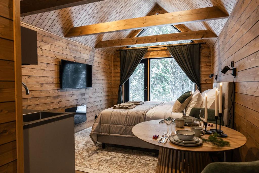 Silencius Cabin With Private Jacuzzi photo