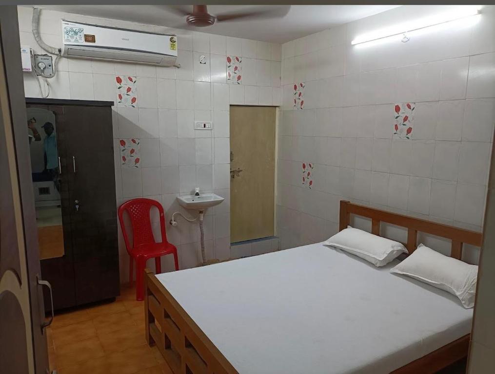 Gallery image of Everest Lodge in Chennai