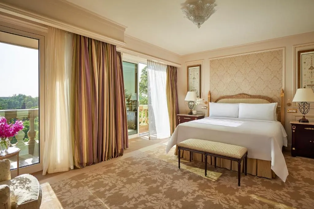 Premium Deluxe Suite