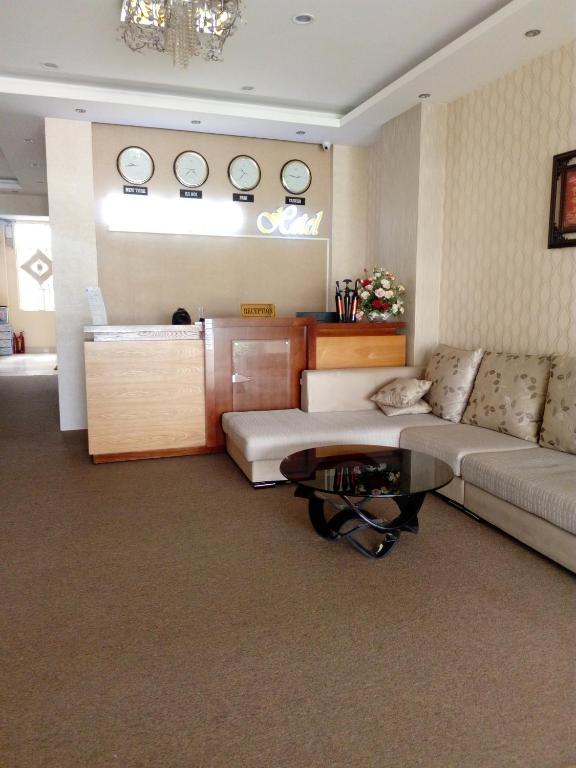 Posezení v ubytování Bideco Hotel