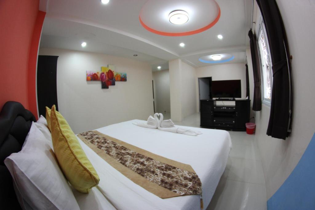 Tulip Inn - Resim 21