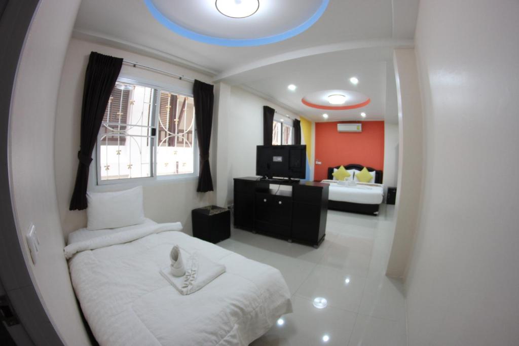 Tulip Inn - Resim 24