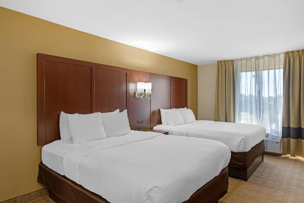 Comfort Suites Savannah Gateway I-95 photo