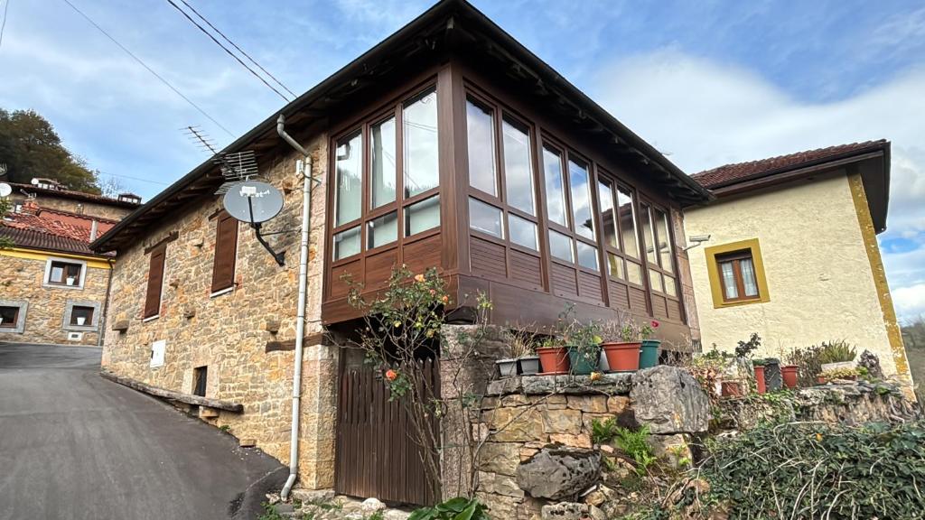 Budova, kde se prázdninový dům nachází