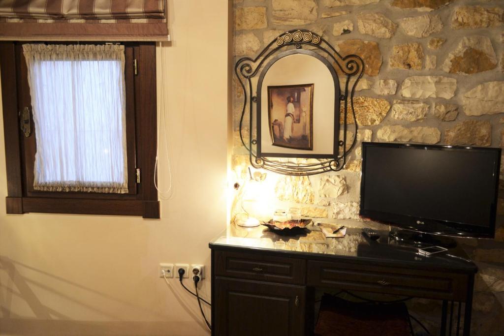 Hagiati Guesthouse - 4