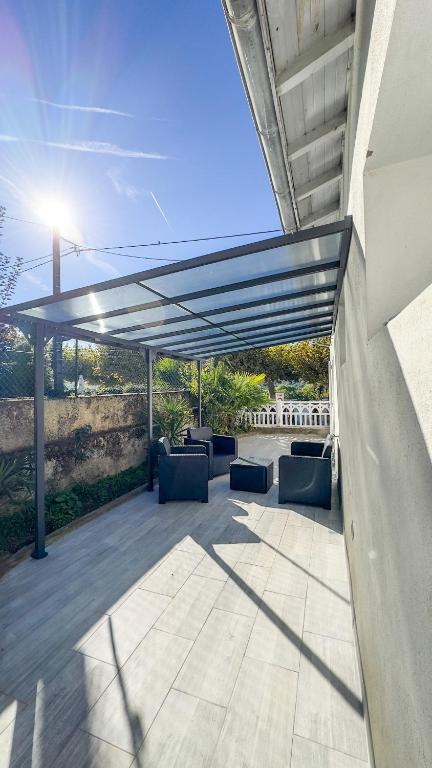 Μπαλκόνι ή βεράντα στο Petit Napoleon