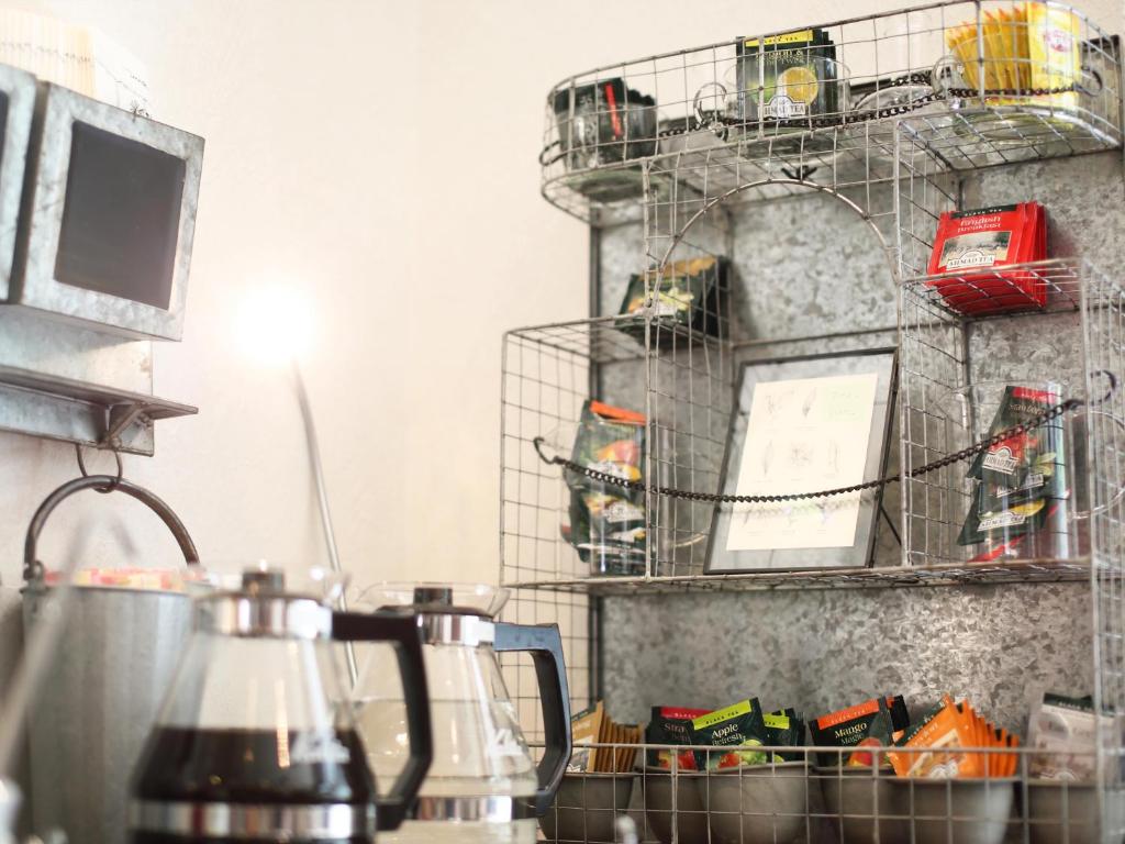 Kuchyň nebo kuchyňský kout v ubytování Hotel Areaone Kochi